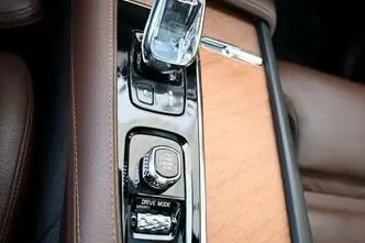 Volvo XC90, 2.0, 288 kW, benzīns, automātiskā, pilnpiedziņa