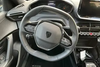 Peugeot 2008, elekter, automaat, esivedu