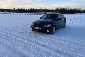 BMW 320, 2.0, 110 kW, bensiin, manuaal, tagavedu