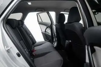 Toyota Avensis, 1.6, 82 kW, diisel, manuaal, esivedu