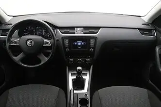 Škoda Octavia, 1.2, 77 kW, bensiin, manuaal, esivedu