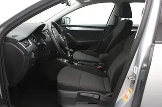 Škoda Octavia, 1.2, 77 kW, bensiin, manuaal, esivedu