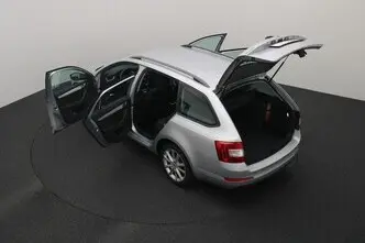 Škoda Octavia, 1.2, 77 kW, bensiin, manuaal, esivedu