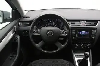 Škoda Octavia, 1.2, 77 kW, bensiin, manuaal, esivedu