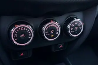 Mitsubishi ASX, 1.6, 86 kW, бензин, механическая, передний привод