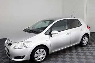 Toyota Auris, 1.6, 91 kW, bensiin, automaat, esivedu