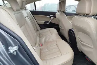 Opel Insignia, 2.0, 118 kW, diisel, automaat, esivedu