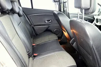 Renault Megane, 1.6, 81 kW, bensiin, manuaal, esivedu