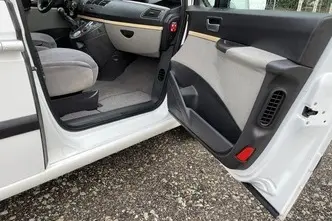 Citroën C8, 2.0, 100 kW, petrol, manual, front-wheel drive