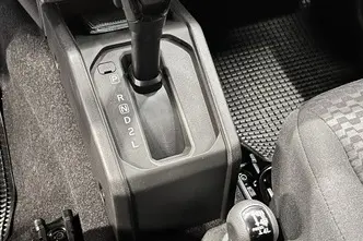 Suzuki Jimny, бензин, автомат, полный привод