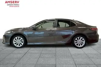 Toyota Camry, 2.5, 131 kW, hybrid, automatic, front-wheel drive