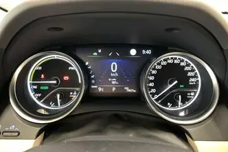 Toyota Camry, 2.5, 131 kW, hybrid, automatic, front-wheel drive
