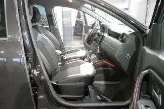 Dacia Duster, 1.3, 110 kW, bensiin, automaat, esivedu