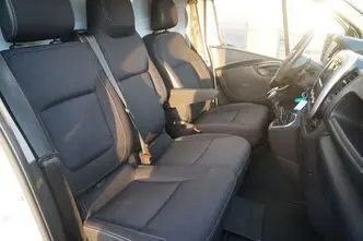 Renault Trafic, 2.0, 107 kW, diesel, manual, front-wheel drive