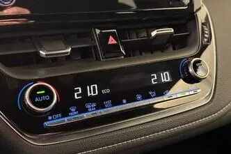 Toyota Corolla, 1.2, 85 kW, bensiin, automaat, esivedu