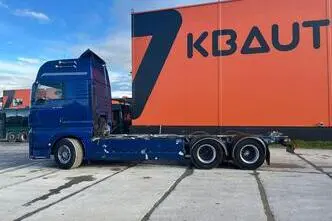 MAN TGX 33.560 6x4, 412 kW, diisel, automaat
