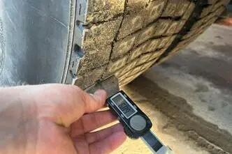 MAN TGX 33.560 6x4, 412 kW, diisel, automaat