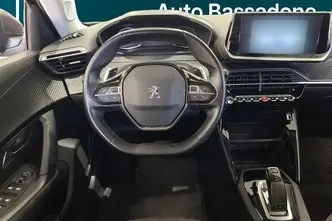 Peugeot 2008, 1.2, 96 kW, petrol, automatic, front-wheel drive