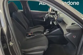 Peugeot 2008, 1.2, 96 kW, petrol, automatic, front-wheel drive