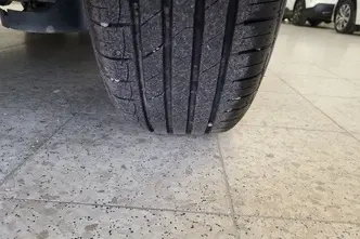 Peugeot 2008, 1.2, 96 kW, petrol, automatic, front-wheel drive