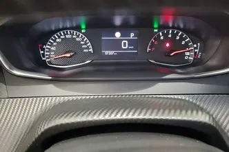 Peugeot 2008, 1.2, 96 kW, petrol, automatic, front-wheel drive