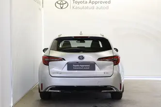 Toyota Corolla, 1.8, 72 kW, hybrid, automatic, front-wheel drive