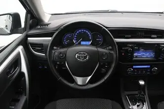 Toyota Corolla, 1.6, 97 kW, petrol, automatic, front-wheel drive