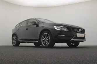 Volvo V60 Cross Country, 2.0, 110 kW, diesel, manual, front-wheel drive