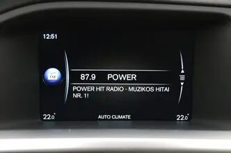 Volvo V60 Cross Country, 2.0, 110 kW, diesel, manual, front-wheel drive