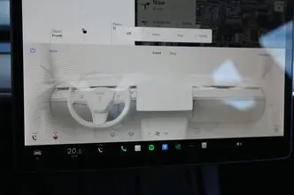 Tesla Model 3, 153 kW, electric, automatic, four-wheel drive