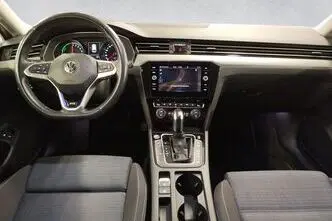 Volkswagen Passat Variant, 1.4, 115 kW, benzinas, automatinė, priekiniai varomieji ratai