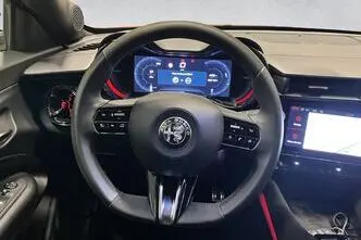 Alfa Romeo Junior, 62 kW, электричество, автомат, передний привод