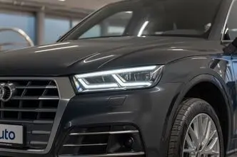 Audi Q5, 2.0, 120 kW, дизель, автомат, полный привод