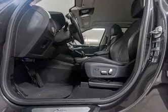 BMW X3, 2.0, 135 kW, бензин, автомат, полный привод