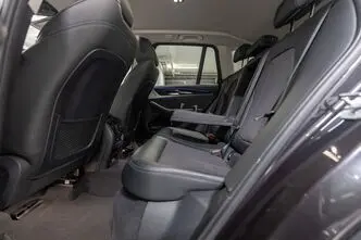 BMW X3, 2.0, 135 kW, бензин, автомат, полный привод