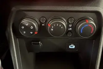 Dacia Sandero, 1.0, 67 kW, бензин, автомат, передний привод