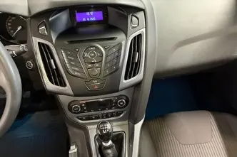 Ford Focus, 1.0, 92 kW, бензин, механическая, передний привод