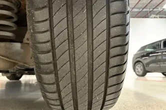 Ford Focus, 1.0, 92 kW, бензин, механическая, передний привод