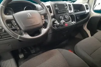 Peugeot Boxer, 2.2, 88 kW, diesel, manual, front-wheel drive