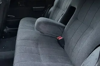 Volvo 240, 2.3, 100 kW, bensiin, manuaal, tagavedu