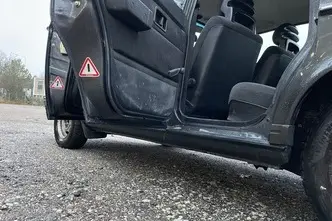 Volvo 240, 2.3, 100 kW, bensiin, manuaal, tagavedu