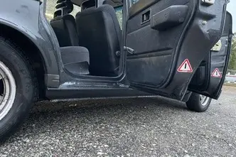 Volvo 240, 2.3, 100 kW, bensiin, manuaal, tagavedu