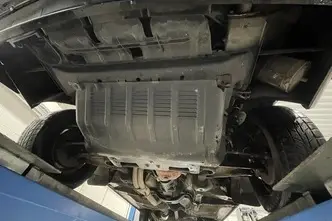 Volvo 240, 2.3, 100 kW, bensiin, manuaal, tagavedu