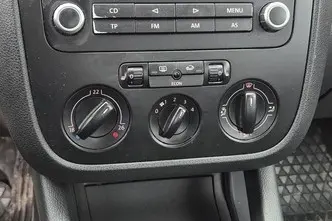 Volkswagen Jetta, 1.6, 75 kW, bensiin, manuaal, esivedu