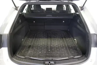 Toyota Corolla, 1.8, 72 kW, гибрид, автомат, передний привод