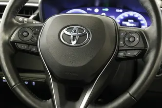 Toyota Corolla, 1.8, 72 kW, гибрид, автомат, передний привод