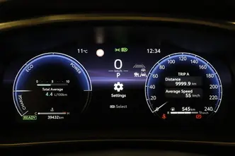 Toyota Corolla, 1.8, 72 kW, гибрид, автомат, передний привод