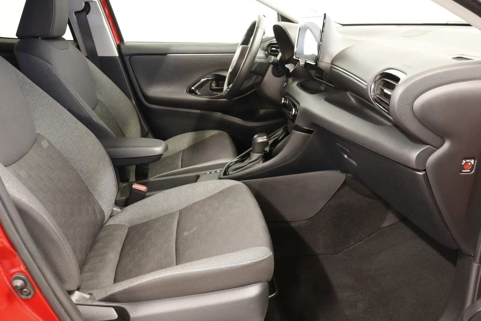 Toyota Yaris, 1.5, 68 kW, hübriid, automaat, esivedu