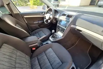 Škoda Octavia, 1.6, 77 kW, diisel, manuaal, esivedu