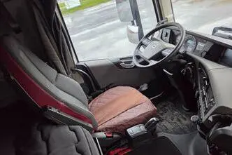 Volvo FH500 6X2, 375 kW, diisel, automaat